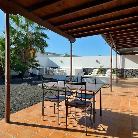 Alegranza Vila